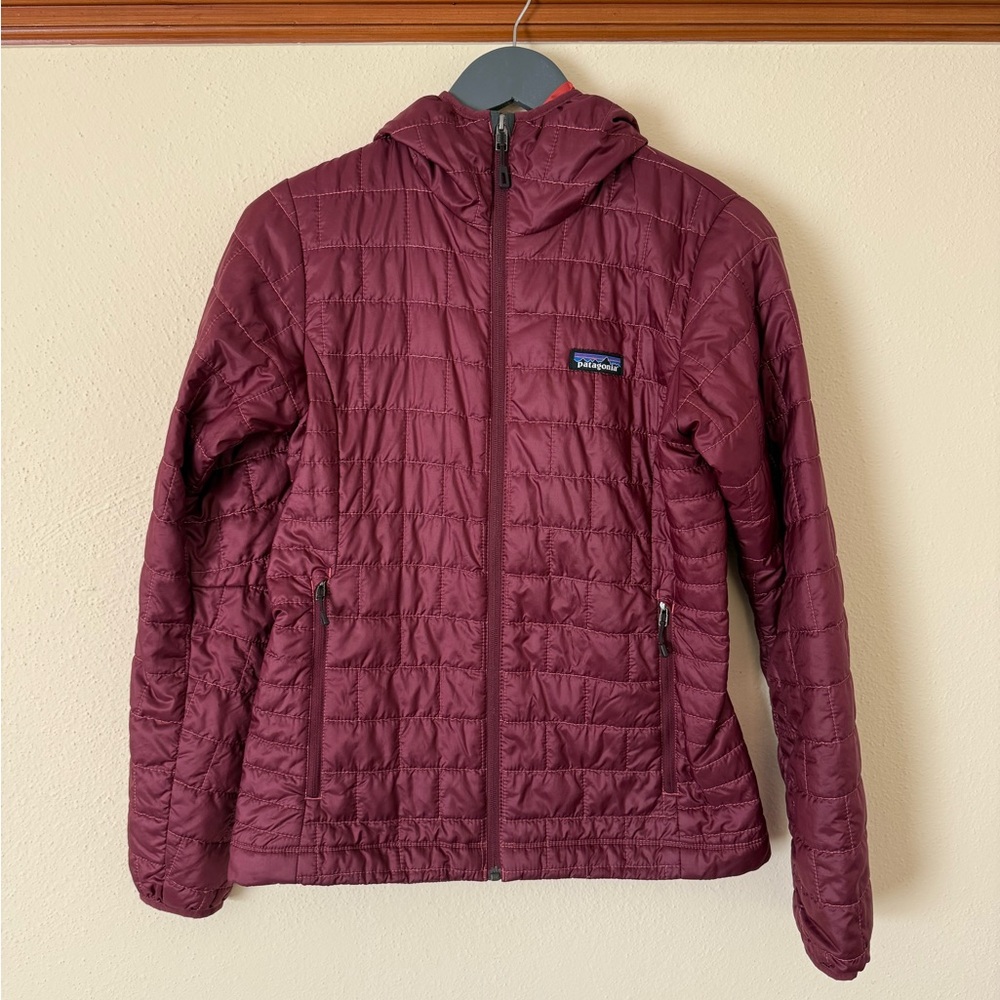 Women's Patagonia Nano Puff Zip Hoody - Burgundy